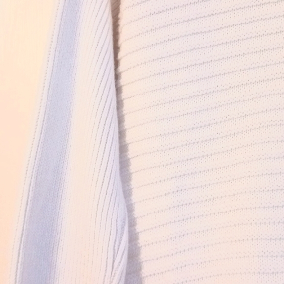 Simply Vera Vera Wang "White Night" Sweater with Handkerchief Hem in Size S - Picture 4 of 8